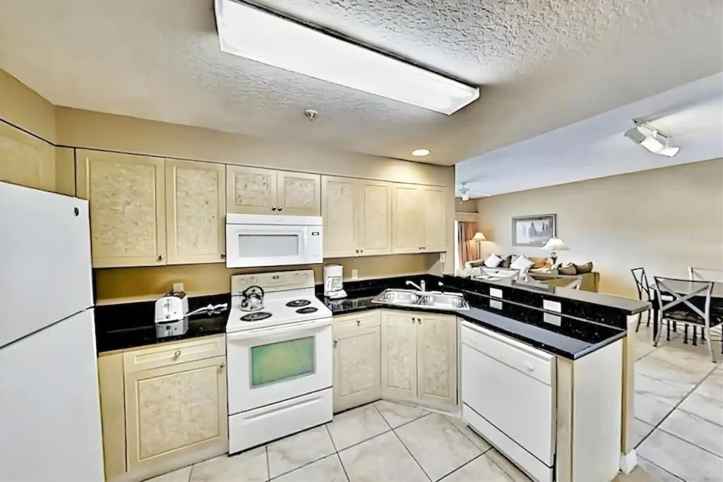 Entire Rental 3-Br Minutes From Disney X8 Hot Tub Apartment 2204 Orlando Zewnętrze zdjęcie